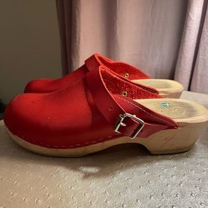 Wooden clogs